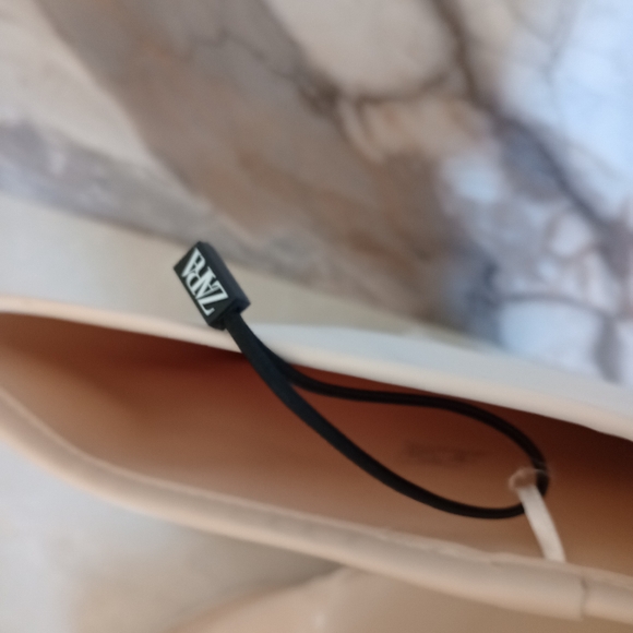 Zara Ivory Chunky Rubber Thigh High Boots - Picture 14 of 16